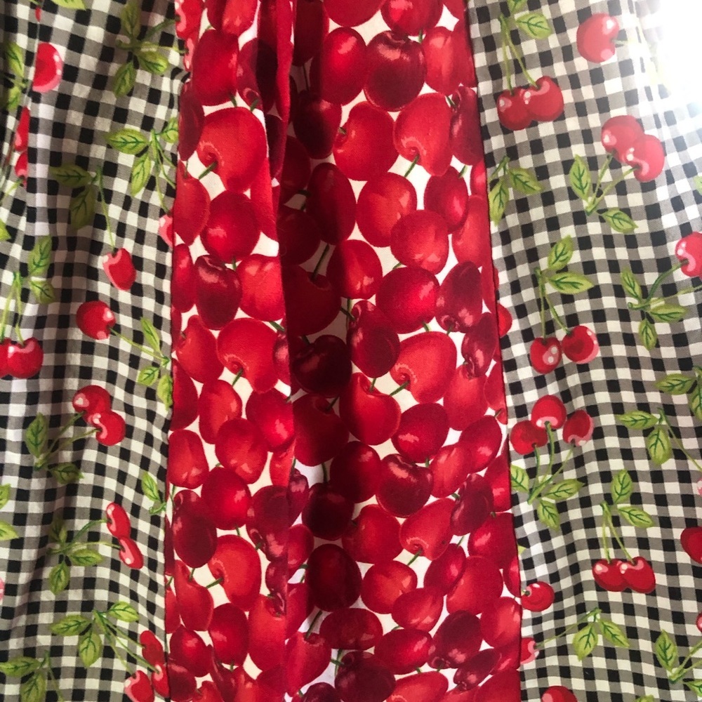 Vintage Rockabilly Cherries and Gingham Print Bib Apron - Picture 5 of 12